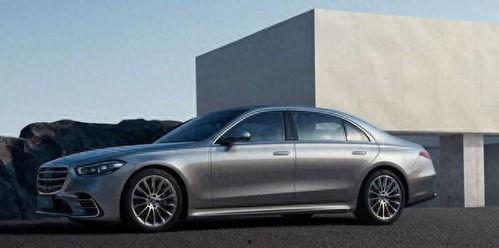 奔驰爆料博主视频播放,博主视频带你领略全新车型魅力